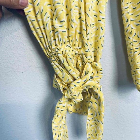 Maeve By Anthropologie Size 6 Blithe Button-Up Collared Top Tie Cuff Yellow - Picture 7 of 11
